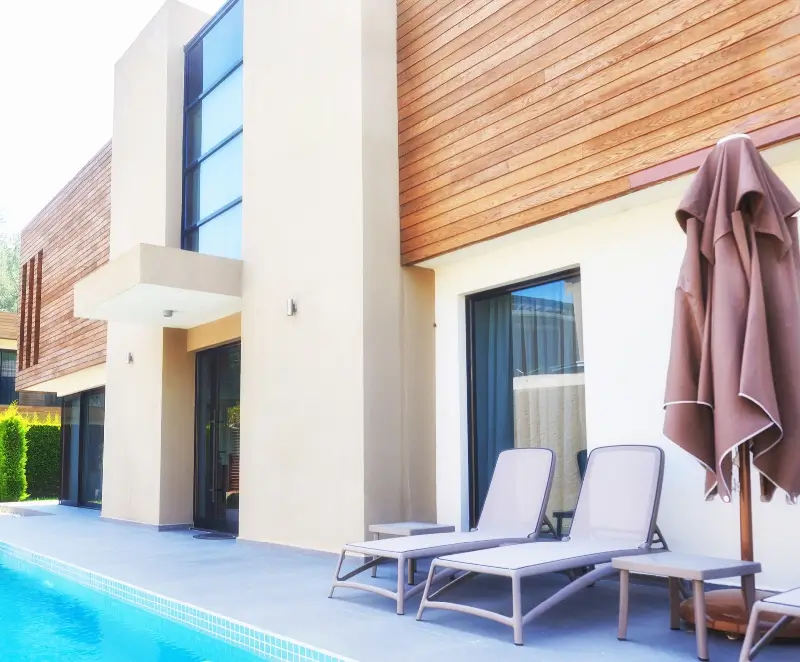 outdoor living areas Gold Coast